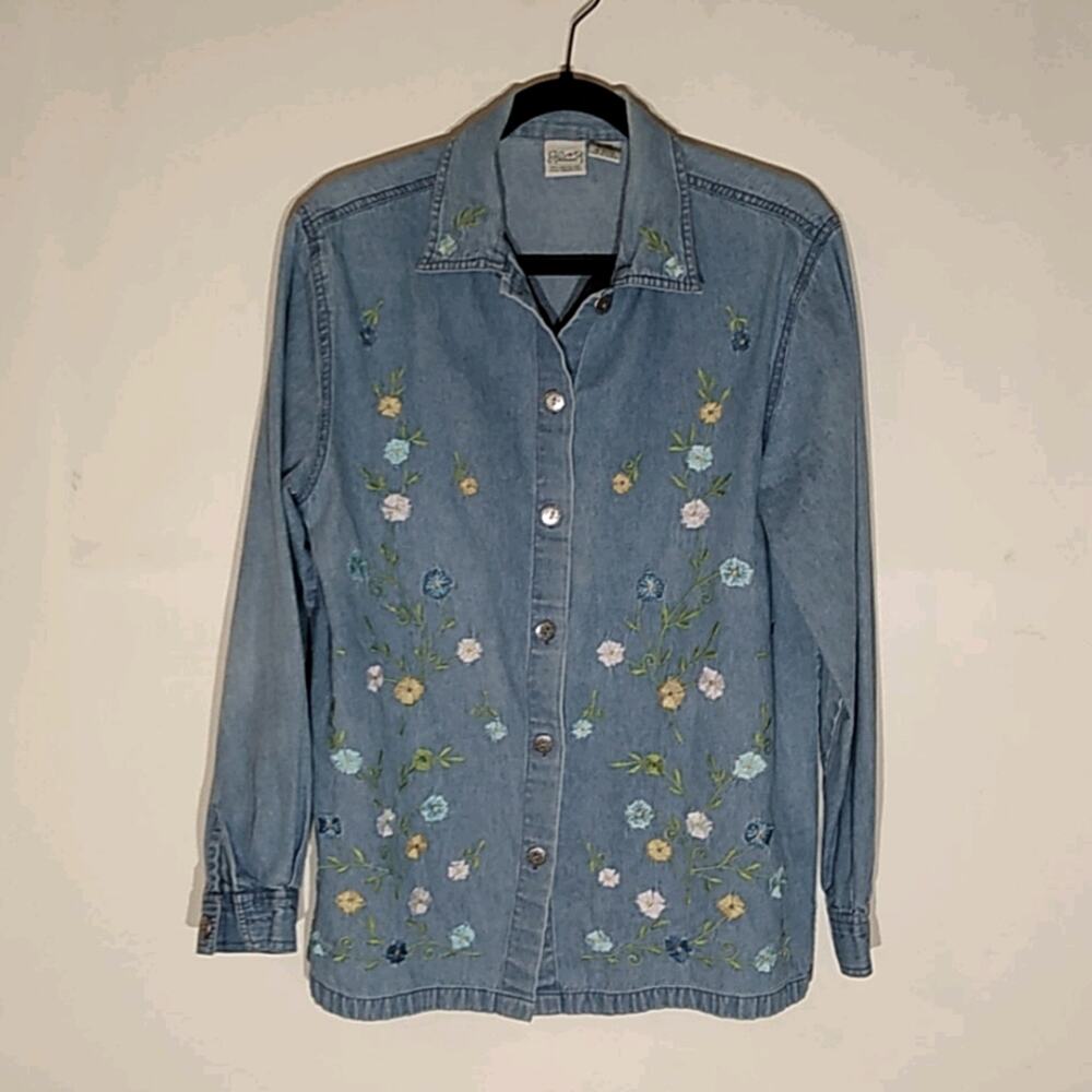 Habrand Women's Size Medium denim shirt with embroidery. Boho Vintage